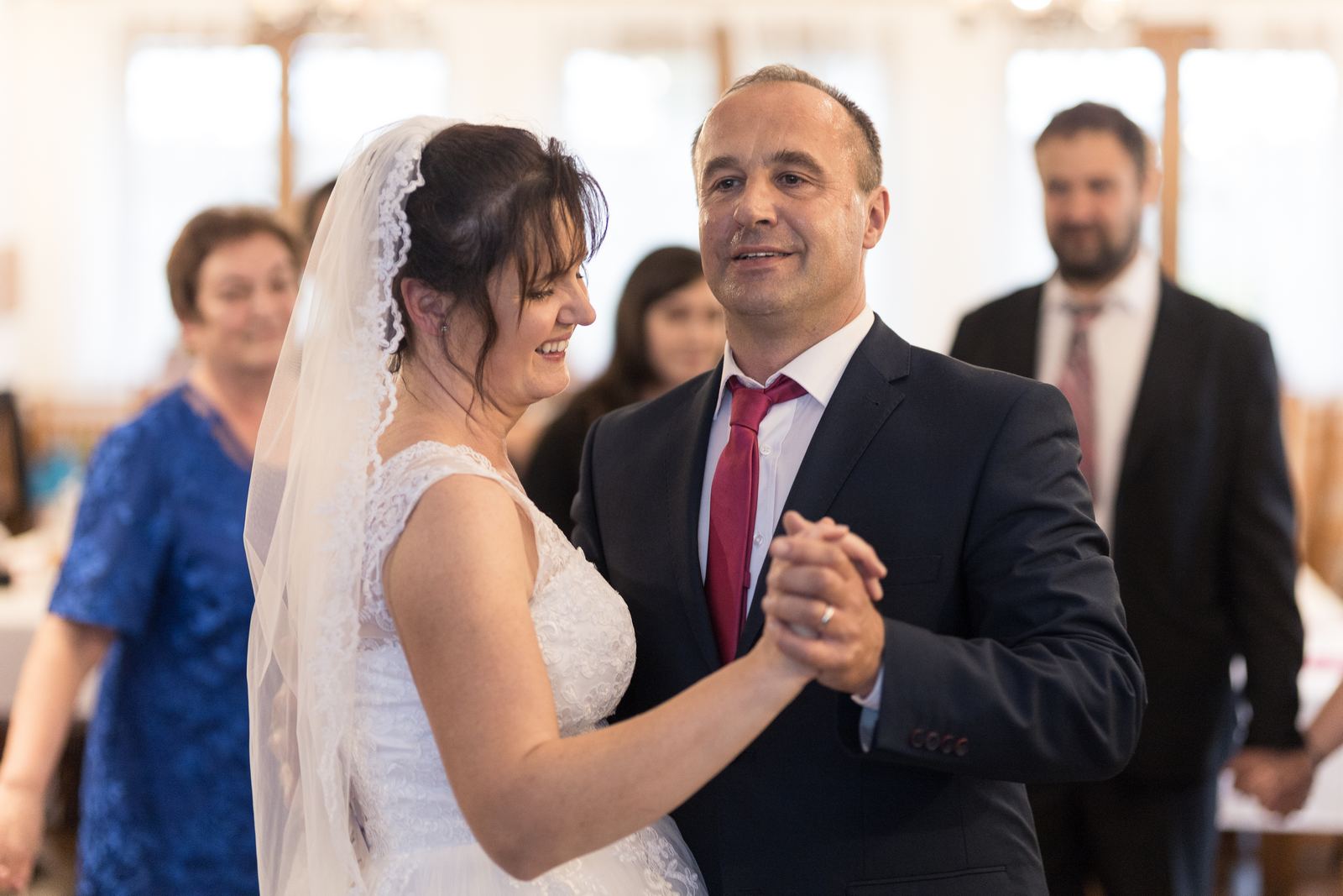Svatba v Příbrami na Svaté Hoře a v Drahlíně - první novomanželský tanec