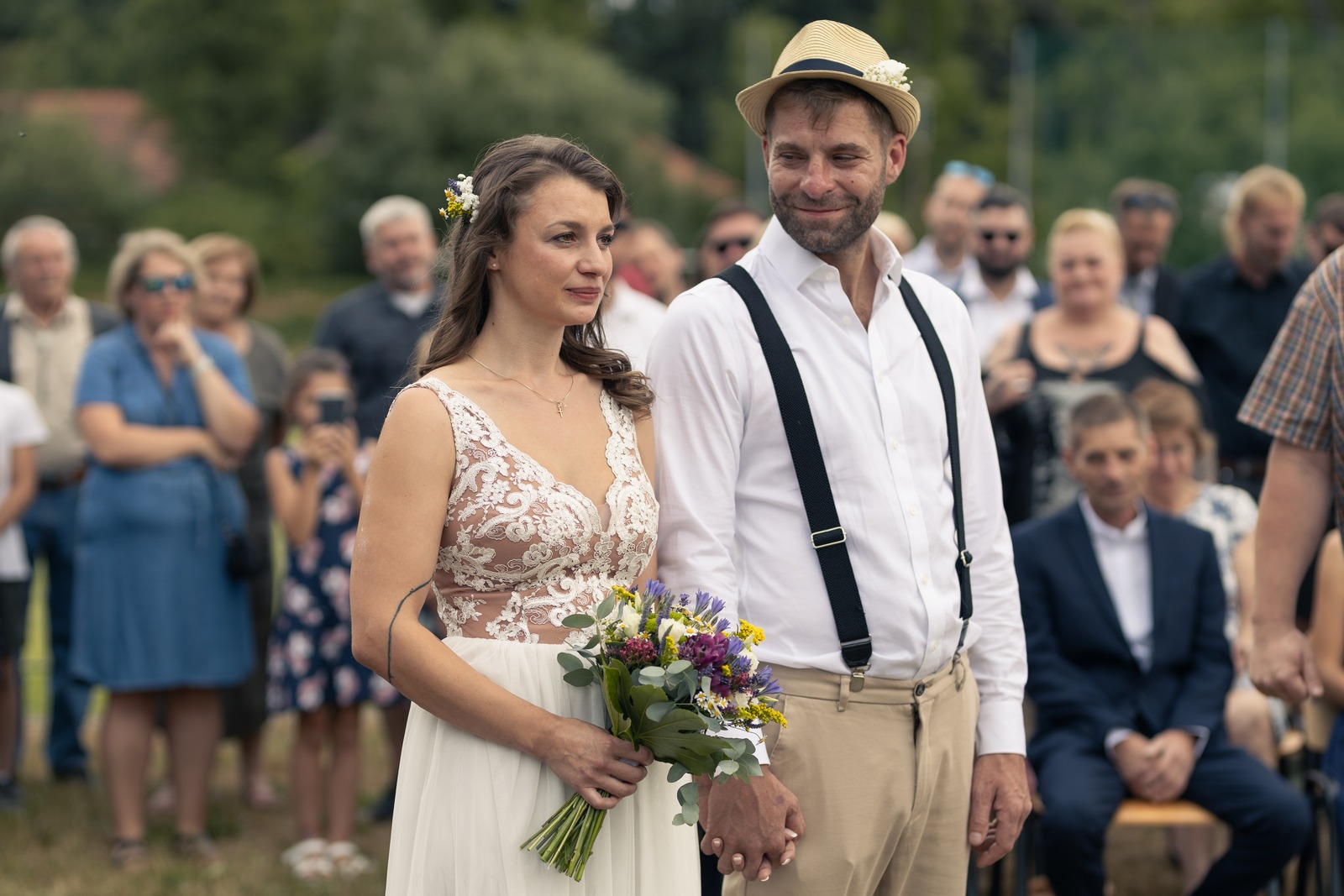 Svatba Nový Knín nedaleko Dobříše - nevěsta říká své ano